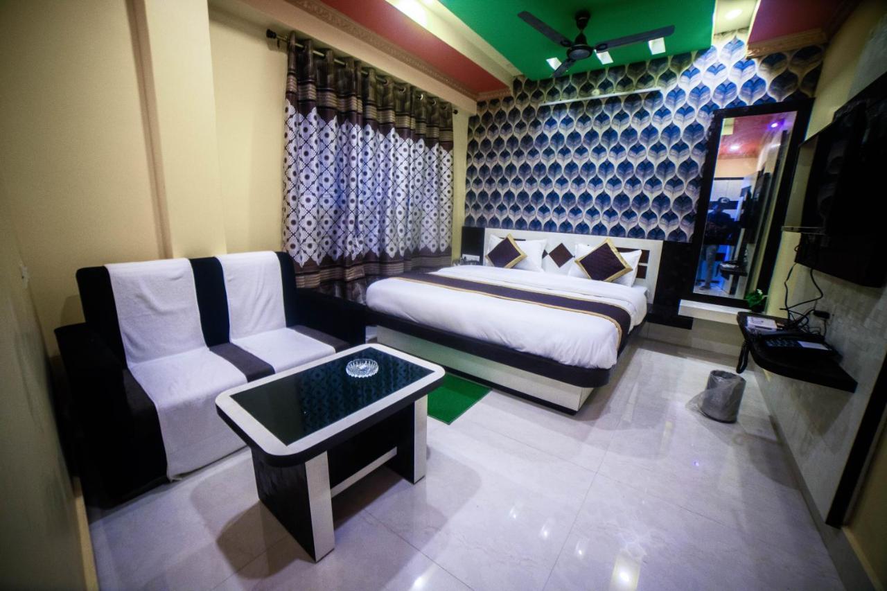 Tirupati Lodge Njp سيليجوري المظهر الخارجي الصورة