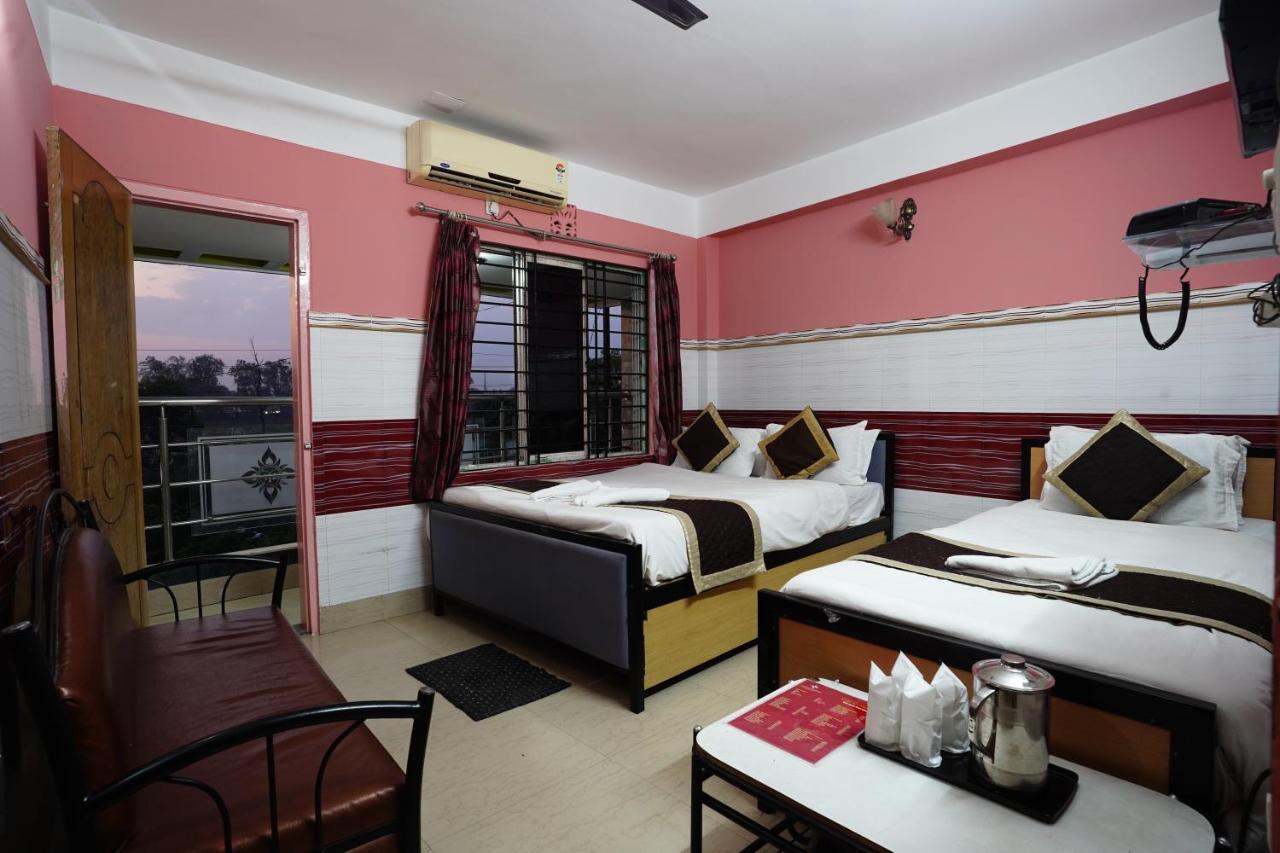Tirupati Lodge Njp سيليجوري المظهر الخارجي الصورة