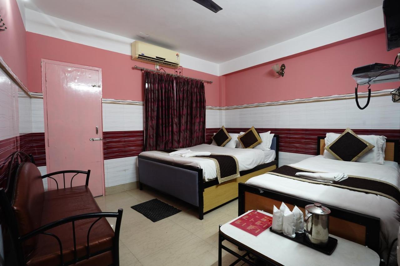 Tirupati Lodge Njp سيليجوري المظهر الخارجي الصورة