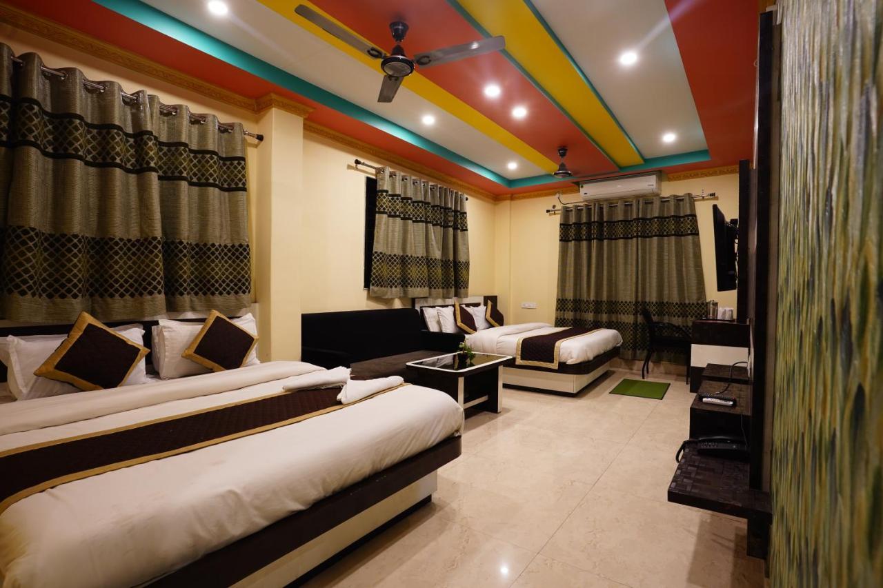 Tirupati Lodge Njp سيليجوري المظهر الخارجي الصورة