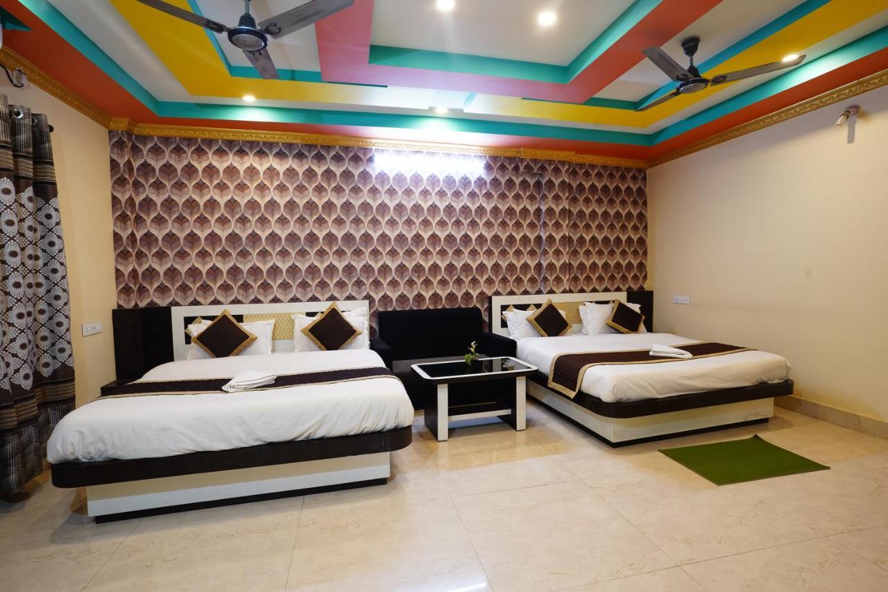 Tirupati Lodge Njp سيليجوري المظهر الخارجي الصورة