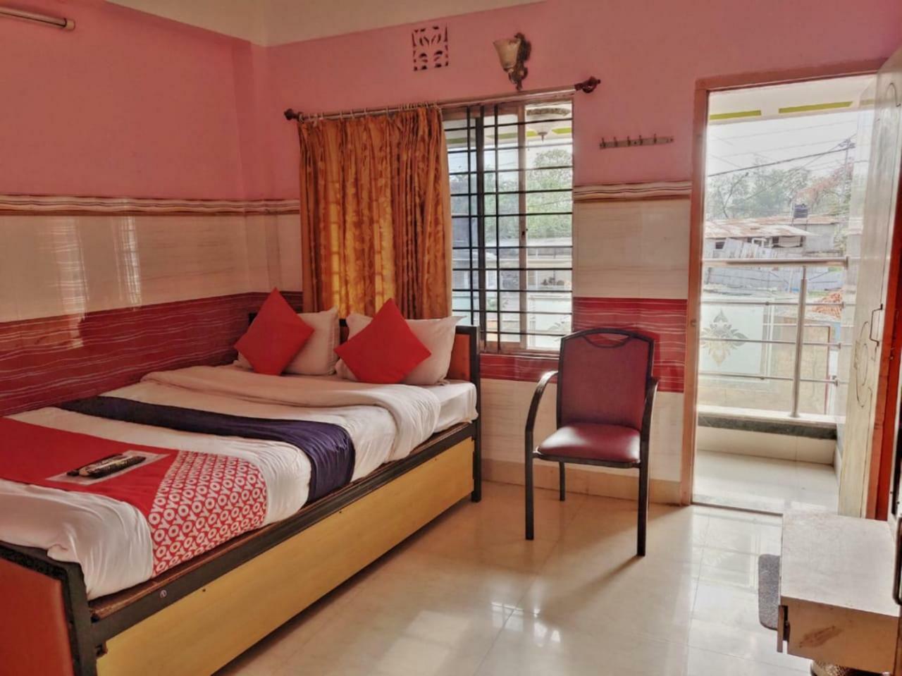 Tirupati Lodge Njp سيليجوري المظهر الخارجي الصورة