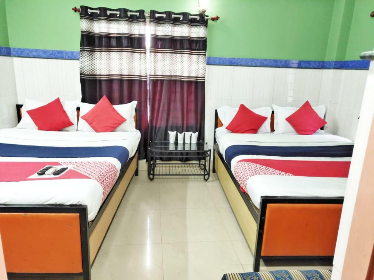 Tirupati Lodge Njp سيليجوري المظهر الخارجي الصورة
