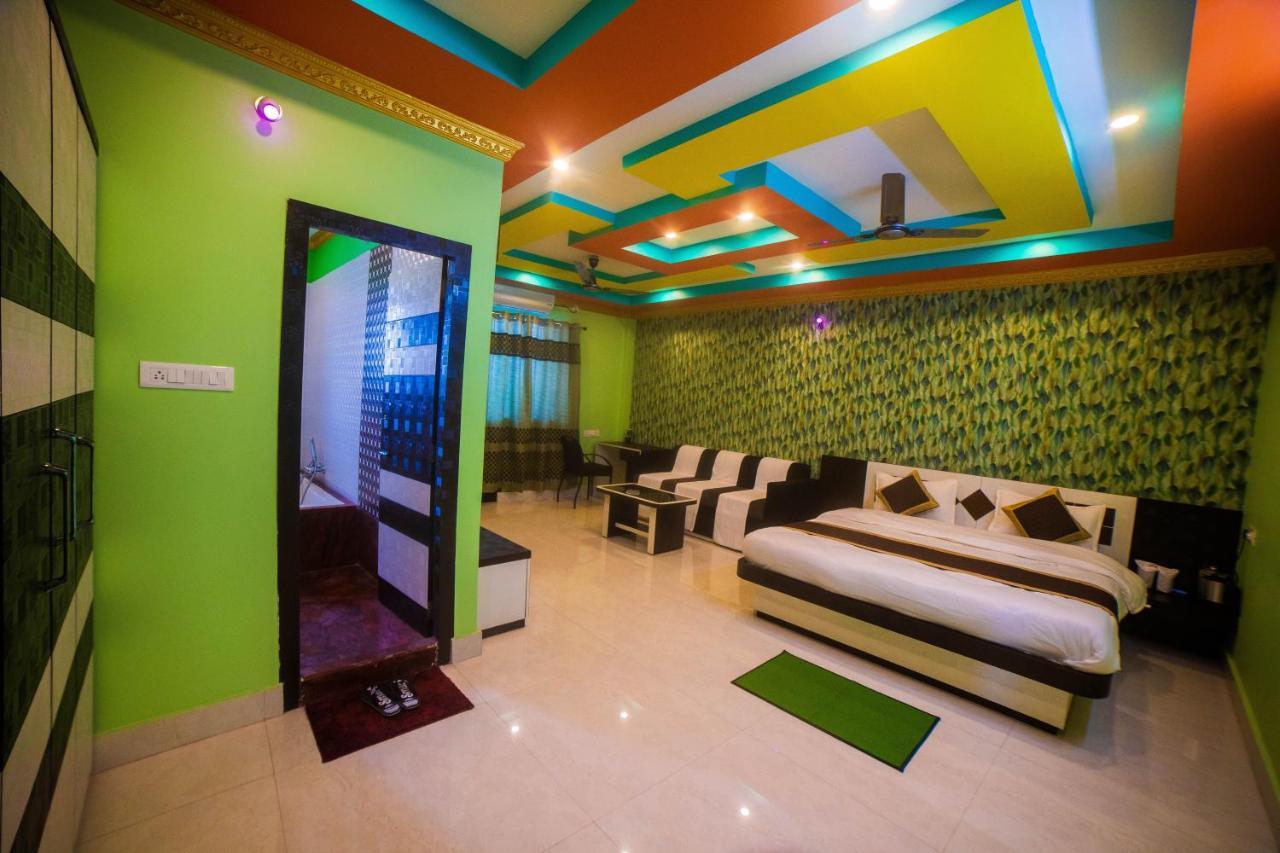 Tirupati Lodge Njp سيليجوري المظهر الخارجي الصورة