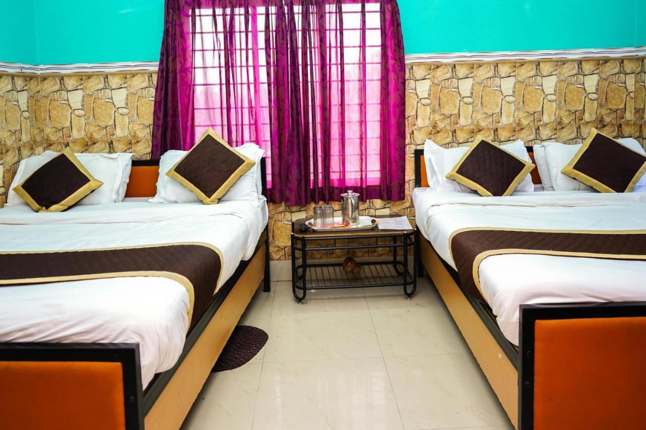 Tirupati Lodge Njp سيليجوري المظهر الخارجي الصورة
